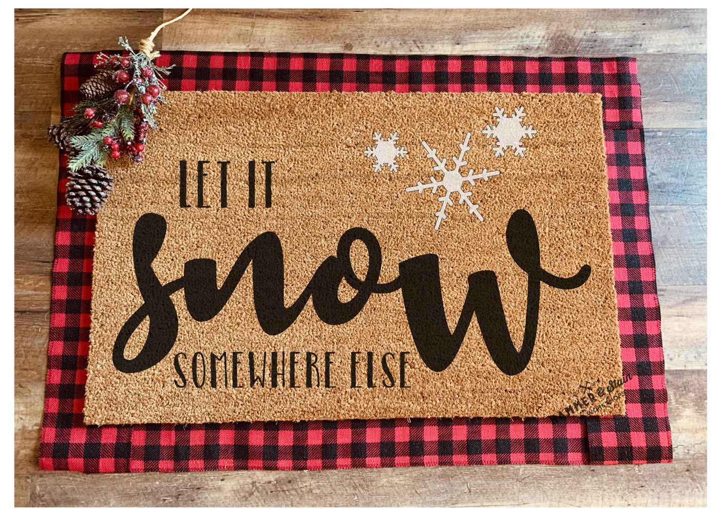 HOLIDAY DOORMAT