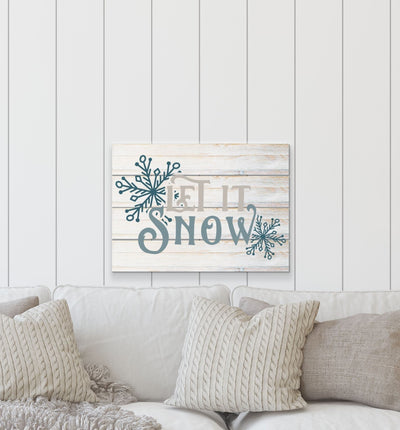 WHITE FARMHOUSE WINTER WORKSHOP